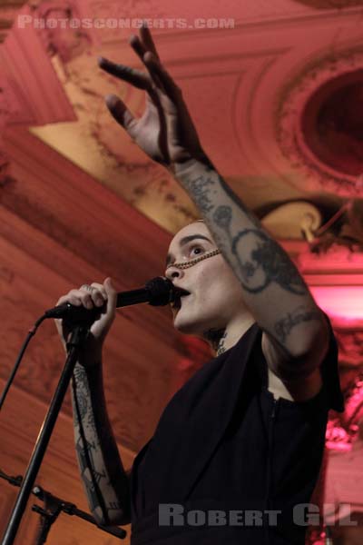 FLECHE LOVE - 2017-10-18 - PARIS - Le Carmen - 